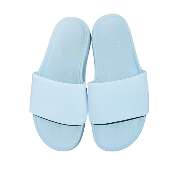 lululemon athletica Shoes - Lululemon Athletica Restfeel Slides